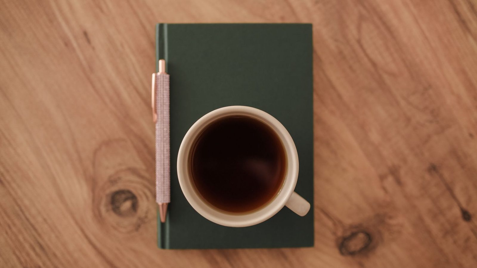 Affirmations for Confidence: 30 You Can Actually Believe, and the Kind That Backfire